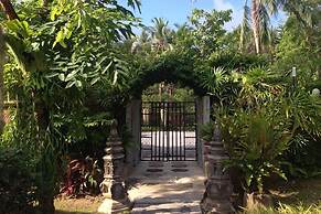 2 Bedoom Beach Front Villa Laem Noi SDV098-By Samui Dream Villas