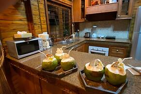 2 Bedoom Beach Front Villa Laem Noi SDV098-By Samui Dream Villas