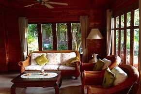 2 Bedoom Beach Front Villa Laem Noi SDV098-By Samui Dream Villas