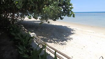 3 Bedroom Beach Front Villa Sea Breeze SDV229C-By Samui Dream Villas