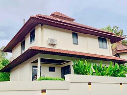 7 Bedroom Twin Villas on Beach Front Resort