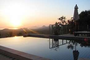 6 Bedroom Sea View Villas Kai Muk Mussourie