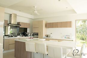 12 Bedroom Luxury Twin Sea View Villas Angthong