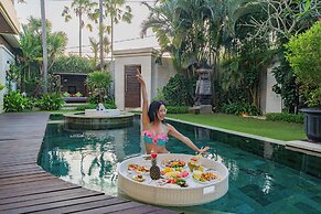 Luxury Villa K Central Seminyak