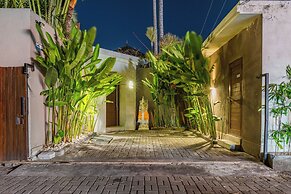 Luxury Villa K Central Seminyak