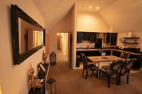 Centrally Located Modern Apartment in Llandudno