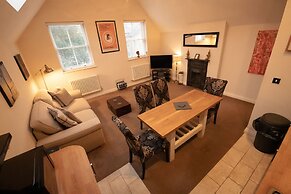 Centrally Located Modern Apartment in Llandudno