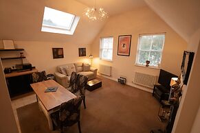 Centrally Located Modern Apartment in Llandudno