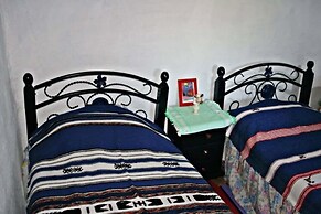 Nefzi Guest House