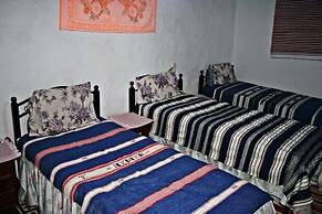 Nefzi Guest House