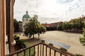 Warsaw Concierge Studio Old Town Square