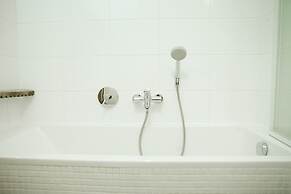 Warsaw Concierge Family Apartment