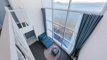 Blue and white pension