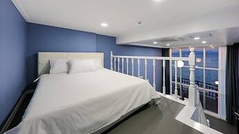 Blue and white pension