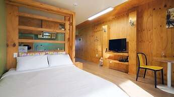 Pado Hyanggi Pension