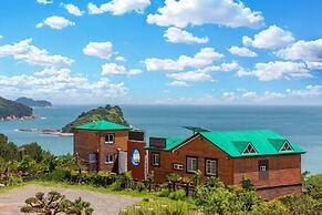 Pado Hyanggi Pension