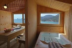 Pado Hyanggi Pension