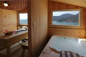 Pado Hyanggi Pension