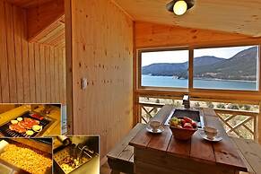 Pado Hyanggi Pension