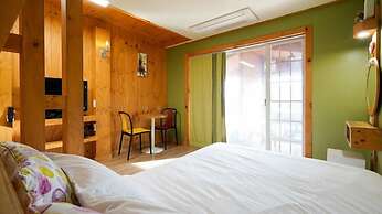 Pado Hyanggi Pension