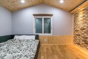 Four Seasons leisure town - Glamping