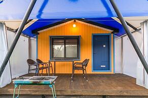 Four Seasons leisure town - Glamping