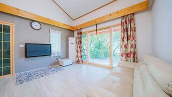 Youngwol Cloud Garden Pension