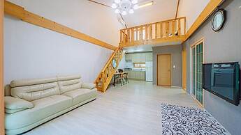 Youngwol Cloud Garden Pension