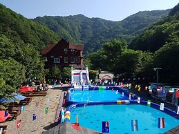 White Village Pension