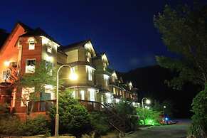 White Village Pension