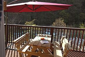 White Village Pension