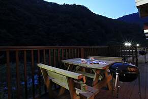 White Village Pension