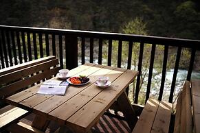 White Village Pension