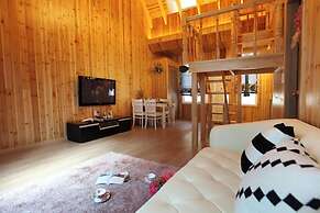 White Village Pension