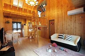 White Village Pension