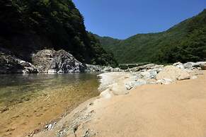 White Village Pension