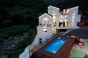 Ulsan Paradise Pension