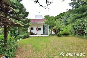 Jung Pension