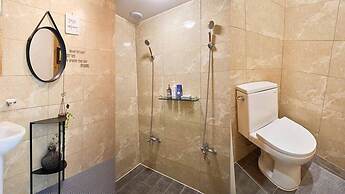 Vivaldi white house in vally