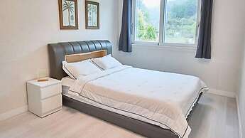 Vivaldi white house in vally