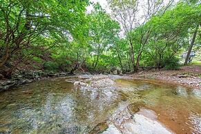 Vivaldi white house in vally