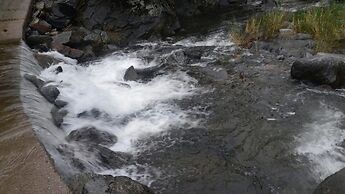 Kkeomeokda-ri Pension