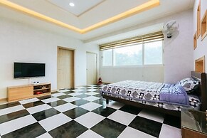 Sun and moon pension