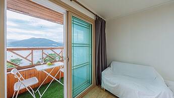 Way to Gonggogi Pension