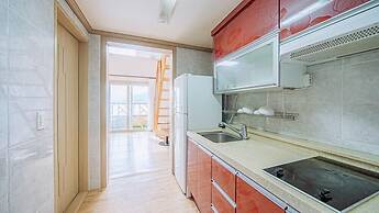 Way to Gonggogi Pension