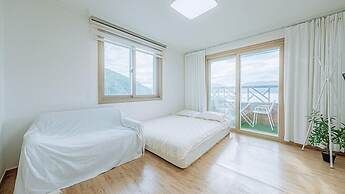 Way to Gonggogi Pension