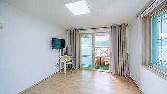 Way to Gonggogi Pension