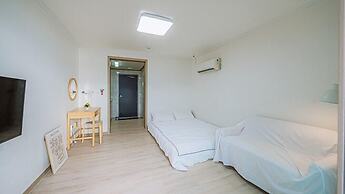 Way to Gonggogi Pension