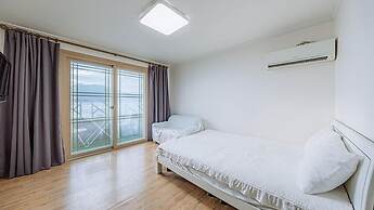 Way to Gonggogi Pension