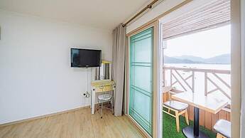 Way to Gonggogi Pension